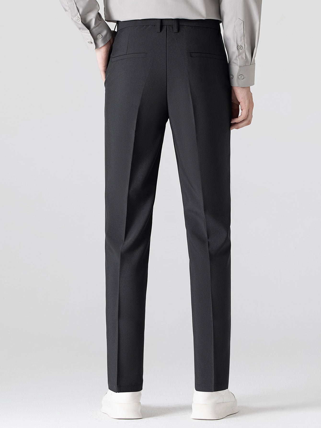 Twisted Jacquard Knit Shirt & Slim Fit Tapered Trousers